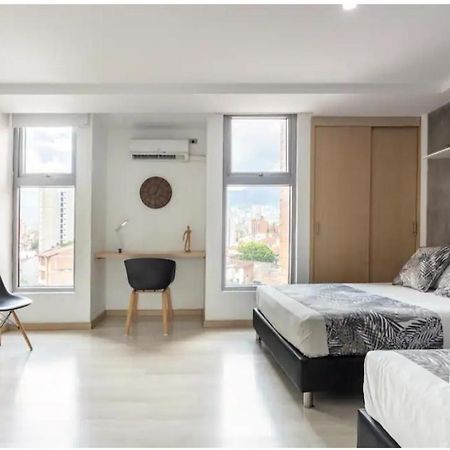 Beautiful & Comfortable Apartment In Laureles Medellin Ngoại thất bức ảnh